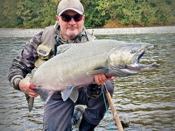 Fishingweeks in Chilliwack catching Salmon, Chum, Coho (1)